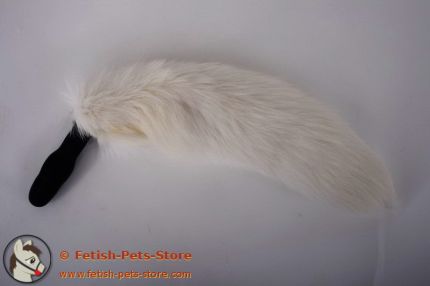 Small Plug with Fur Tail, pure white