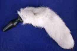 Plug with fur tail, color wild white, Plug L