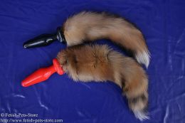 Plug with fur tail, color wild red/brown