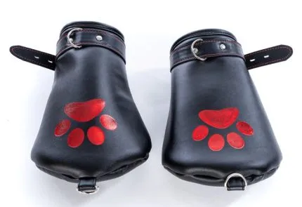 Dog Paws black/red